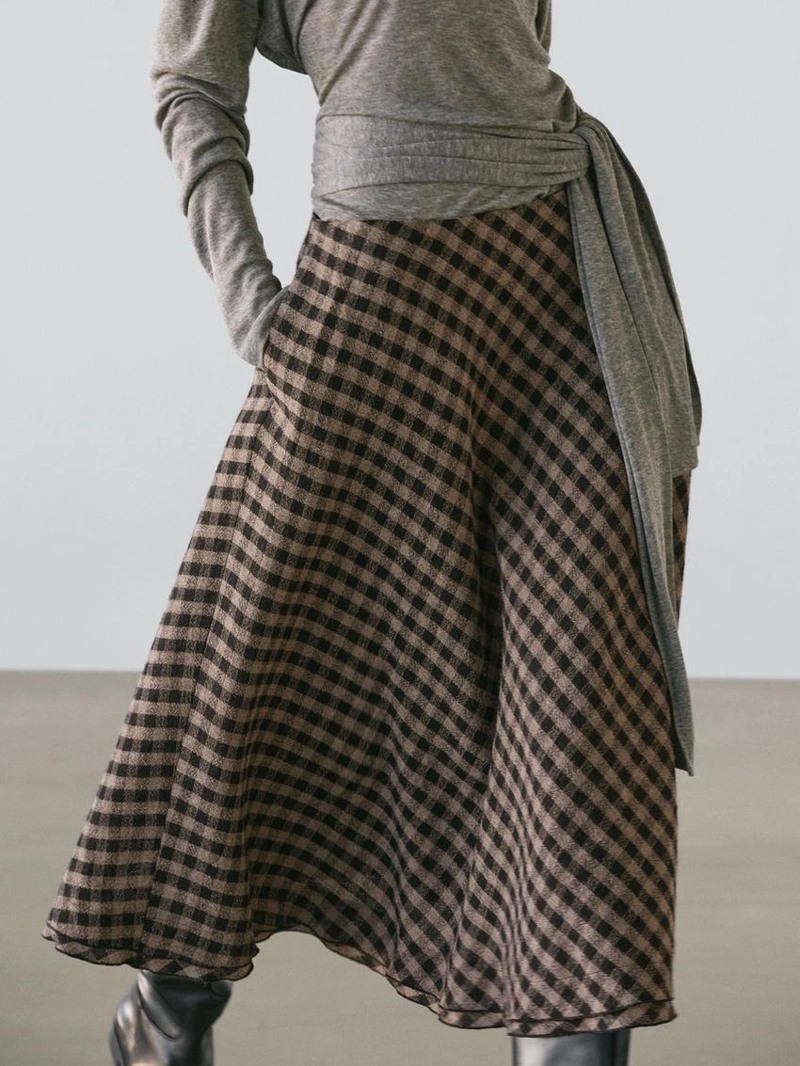 Юбка расклешенная с клетчатыми деталями