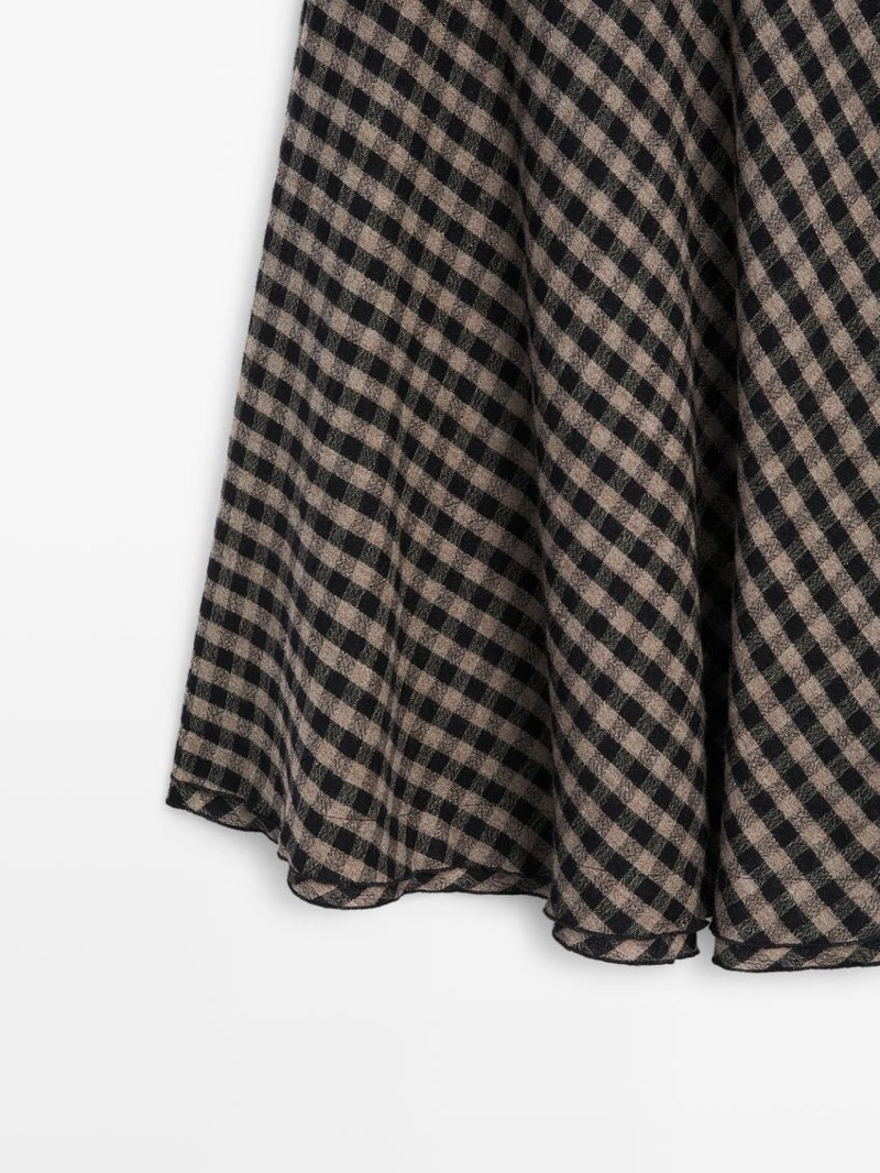 Юбка расклешенная с клетчатыми деталями