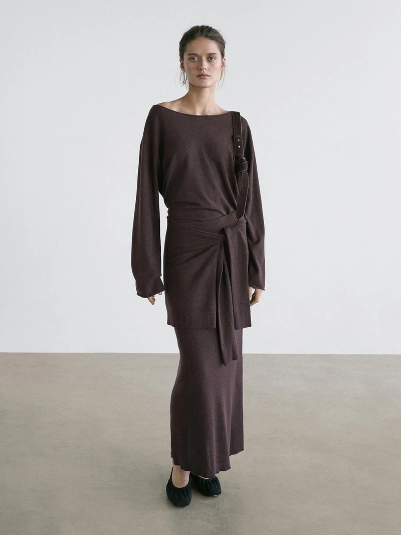 Юбка из трикотажа с деталями на завязках на рукавах