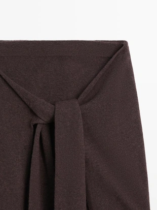 Юбка из трикотажа с деталями на завязках на рукавах- Заказать в России