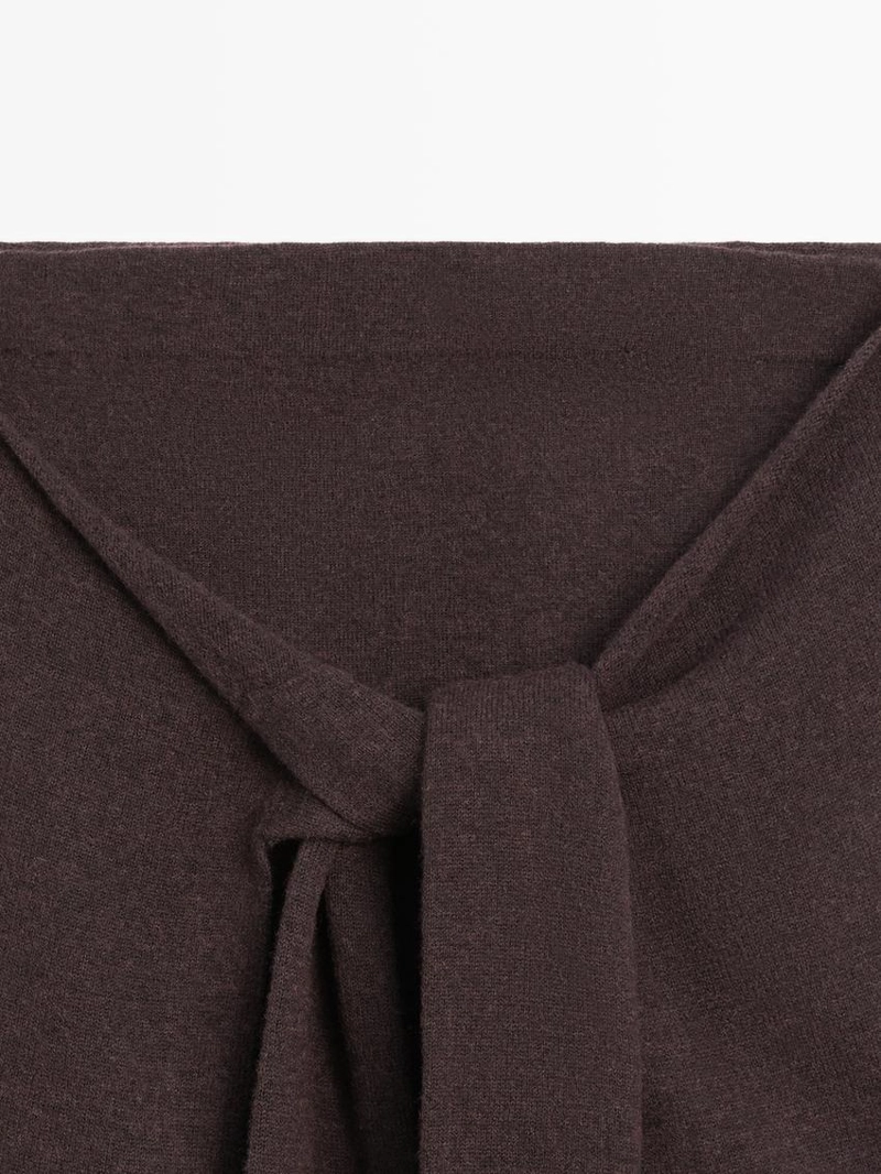 Юбка из трикотажа с деталями на завязках на рукавах