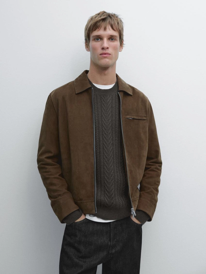 Короткая замшевая кожаная куртка