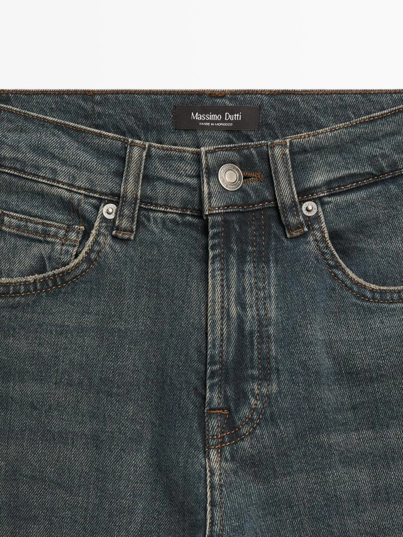 Джинсы средней посадки узкого кроя до середины голени