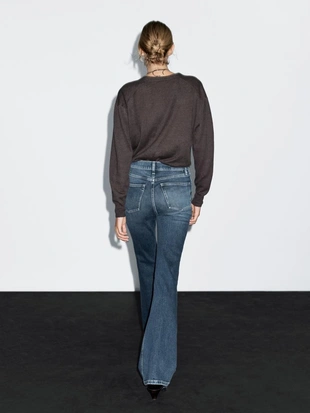 Джинсы с завышенной талией и узкими штанинами в стиле колокол- Заказать в России