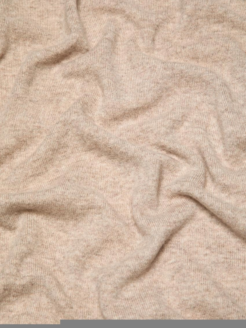 Шарф из мягкой шерстяной смеси