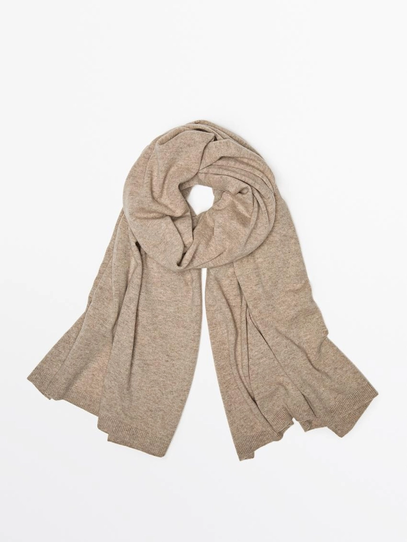 Шарф из мягкой шерстяной смеси