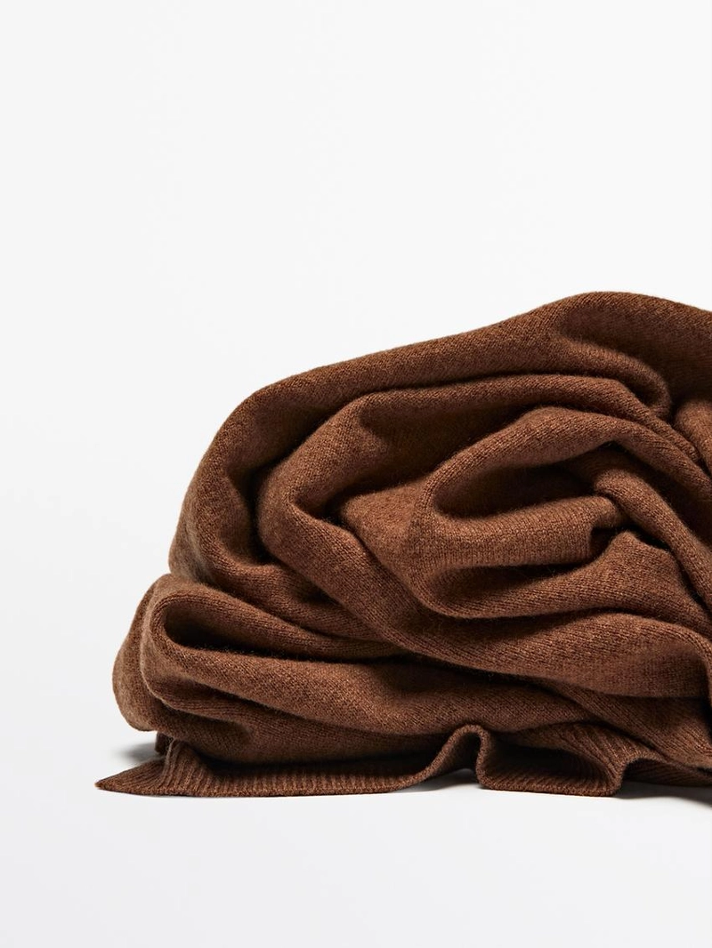 Шарф из мягкой шерстяной смеси