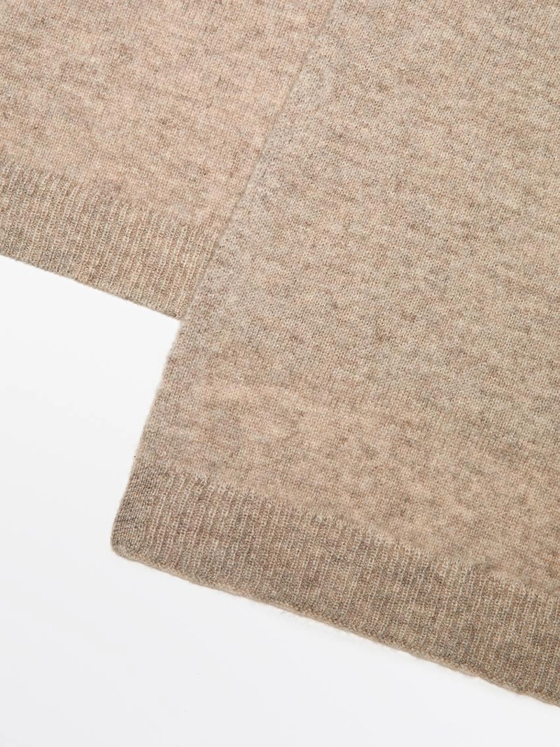 Шарф из тонкой шерстяной смеси