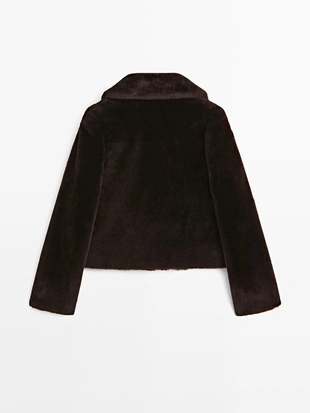 Короткая куртка из кожи ягненка мутона- Заказать в России