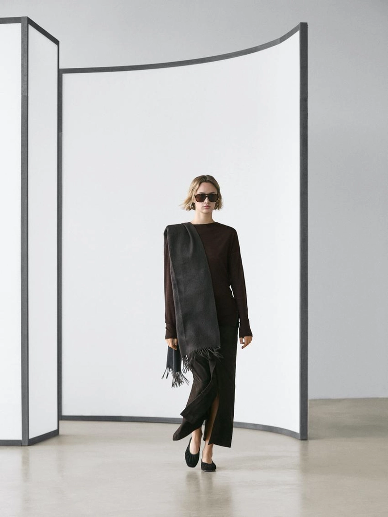 Топ из шерстяной смеси с драпировкой и расклешенными рукавами