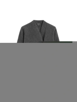 Пальто средней длины с двубортной застежкой из 100% шерсти- Заказать в России