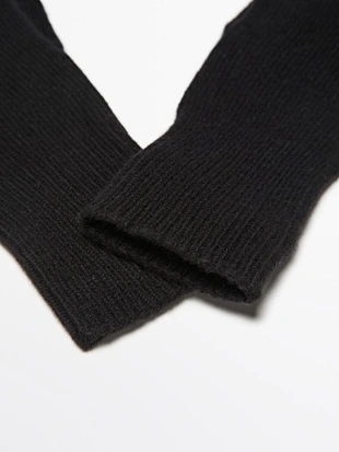 Варежки из шерстяного трикотажа смешанной пряжи- Заказать в России