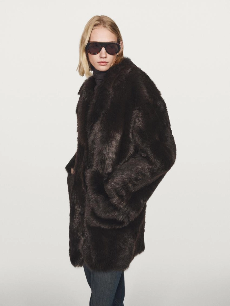Длинное кожаное пальто с мехом