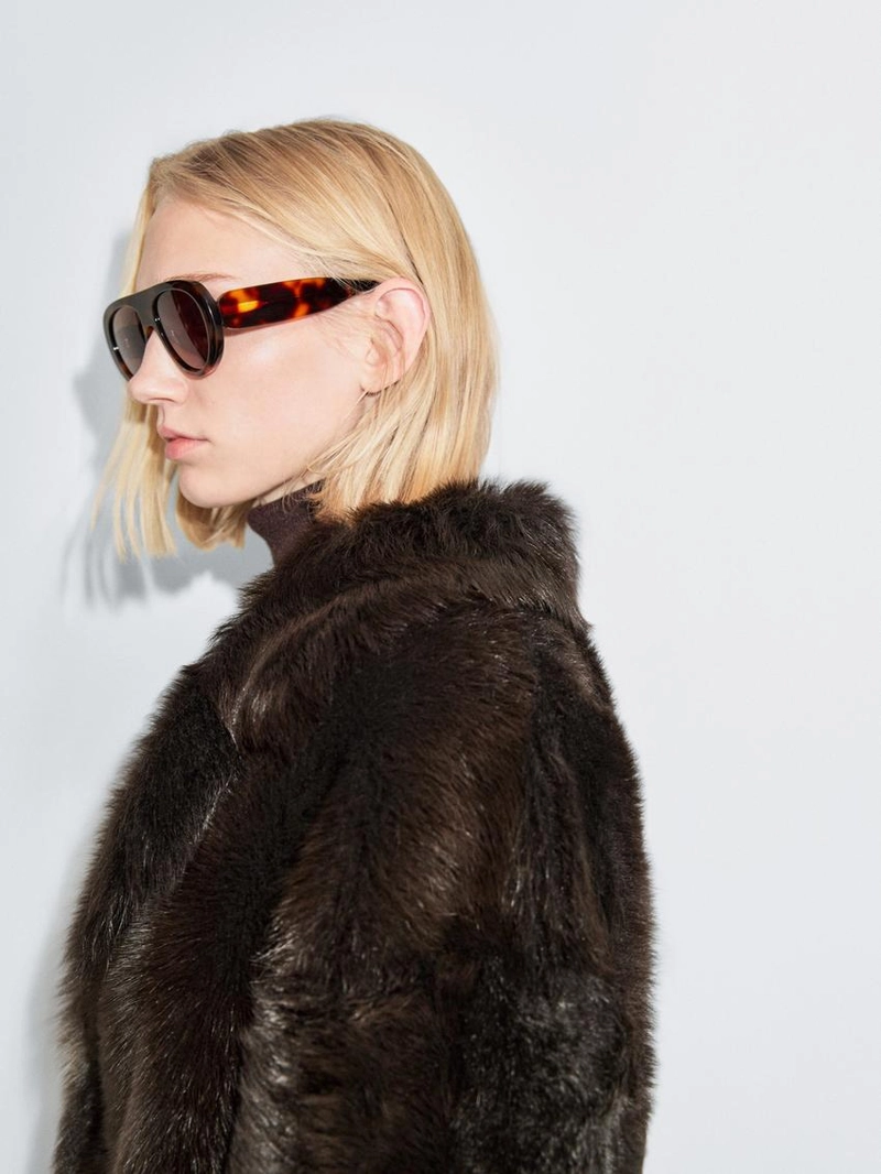 Длинное кожаное пальто с мехом