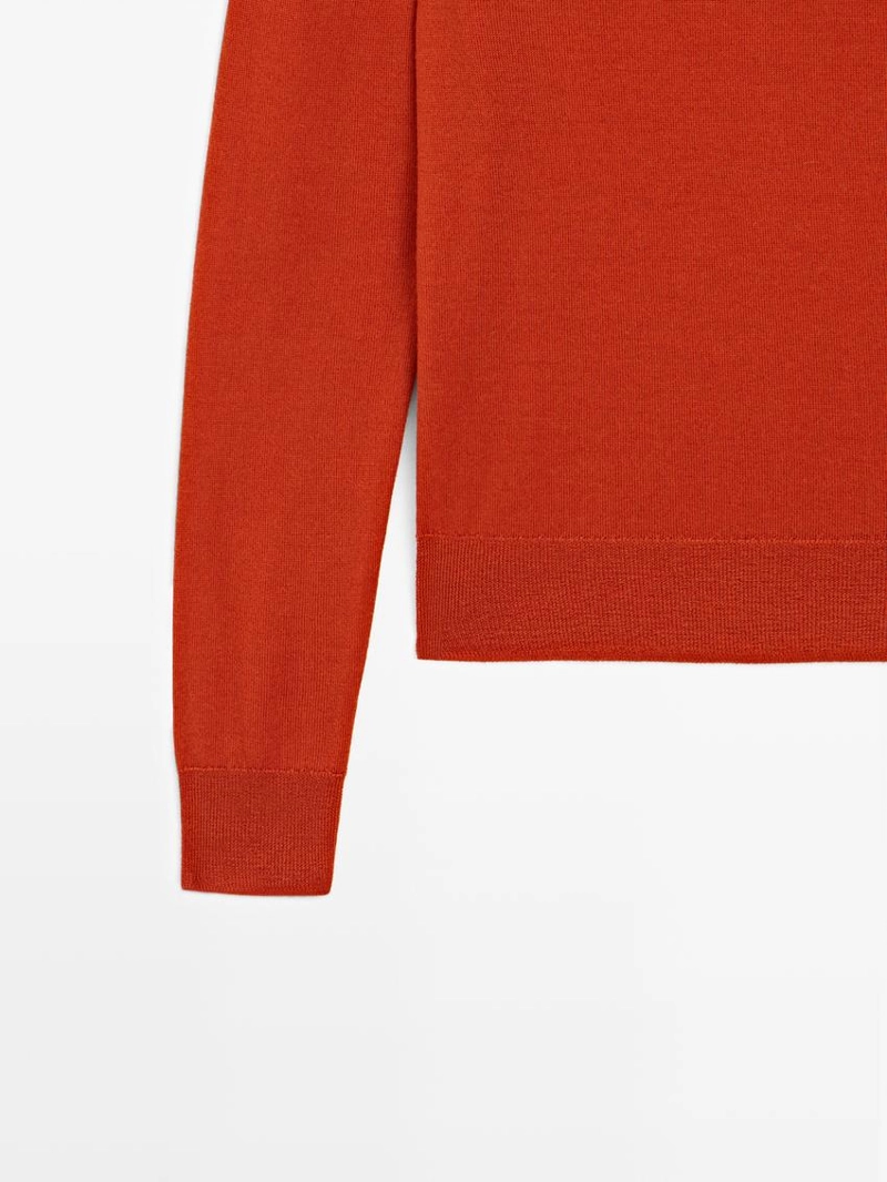 Свитер с высоким воротником из 100% шерсти