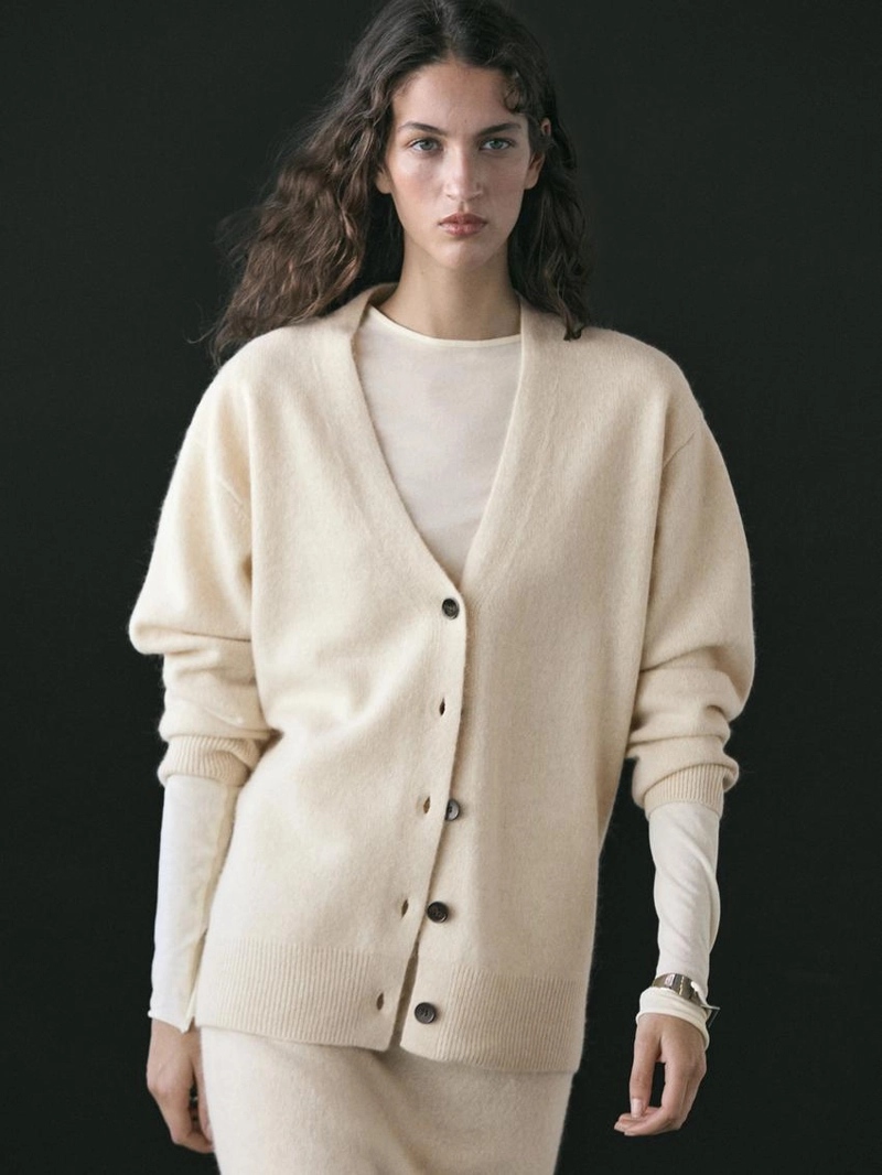 Кардиган с v-образным вырезом из вязаного альпака и шерсти