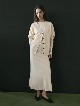 Кардиган с V-образным вырезом из вязаного альпака и шерсти- Заказать в России