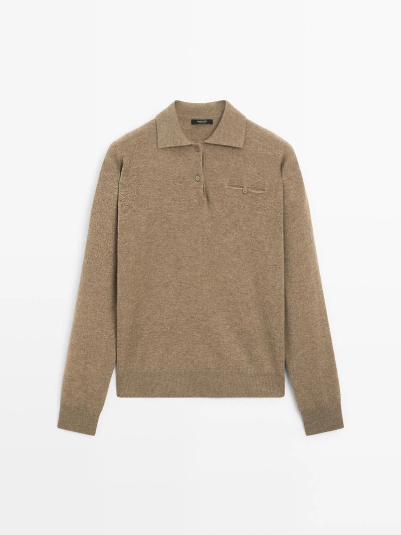 Трикотажный свитер-поло с карманом