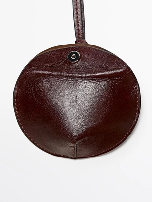 Чехол для AIRPODS из кожи нубука с функцией складывания- Заказать в России