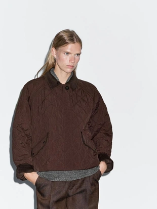 Короткая водоотталкивающая куртка с деталями из вельвета- Заказать в России