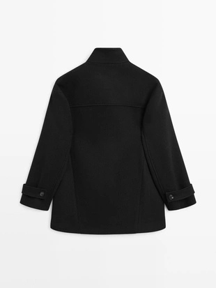 Пальто с высоким воротником из шерстяной смеси с застежкой на пуговицы- Заказать в России