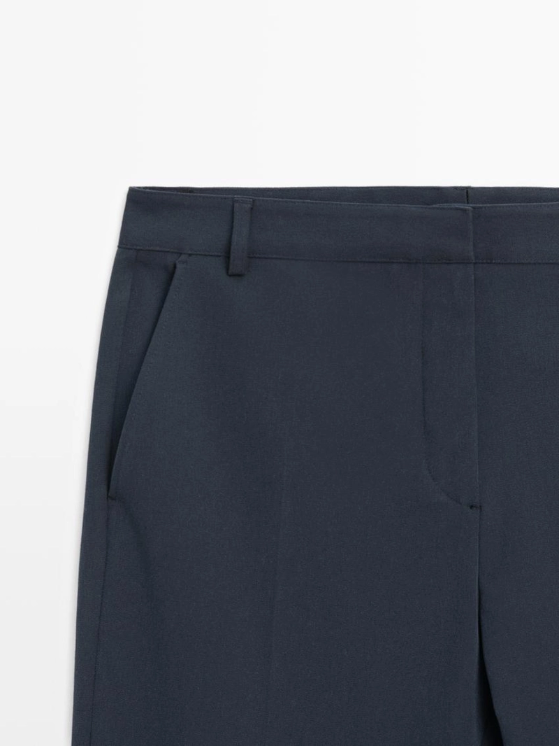 Брюки прямого кроя из технической ткани