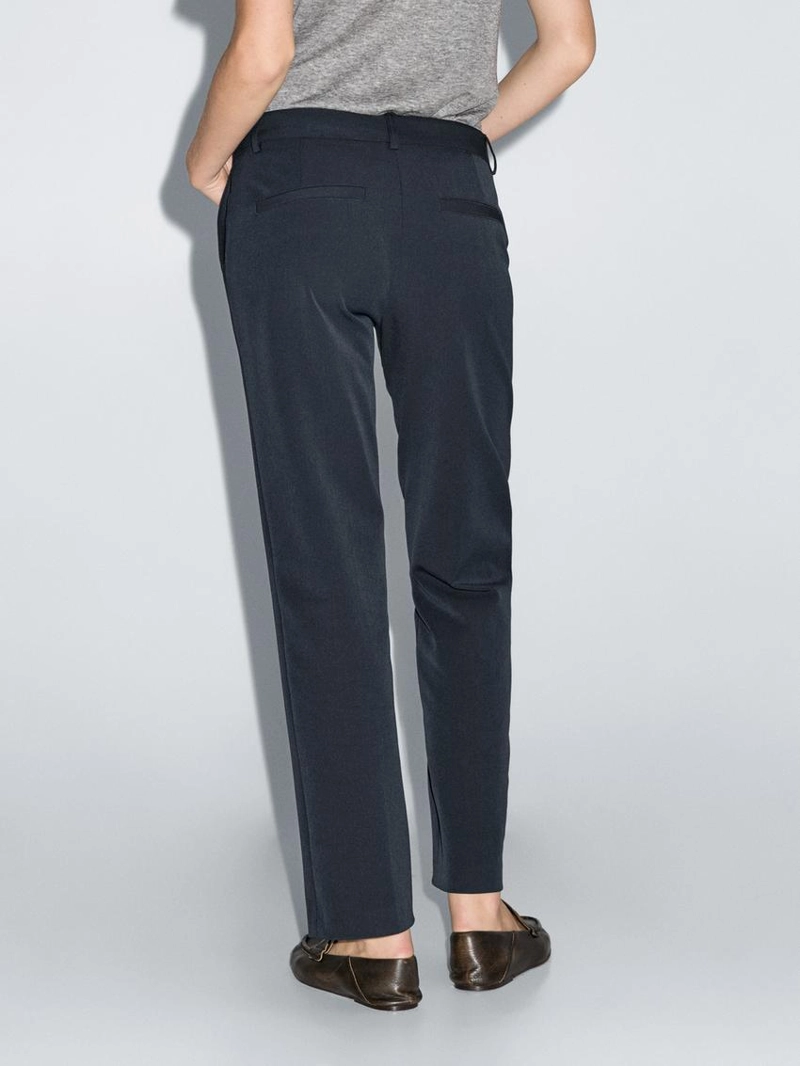 Брюки прямого кроя из технической ткани