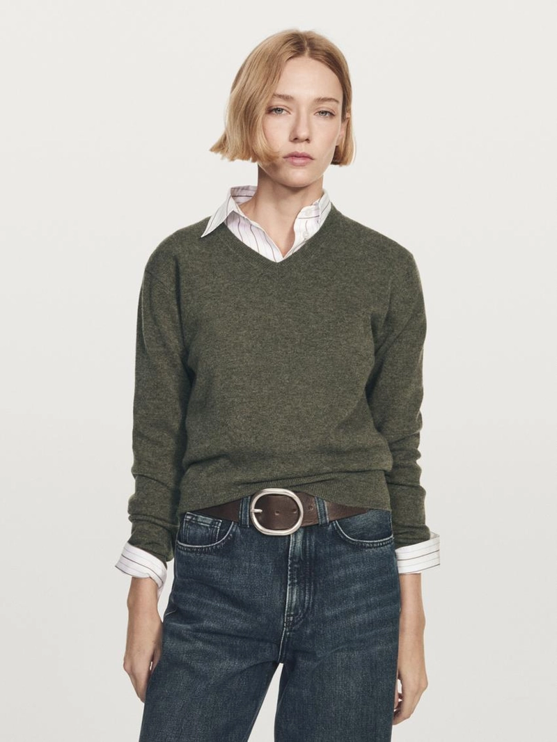 Джемпер с v-образным вырезом из шерстяного микса