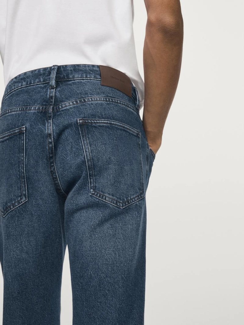 Джинсы slim fit