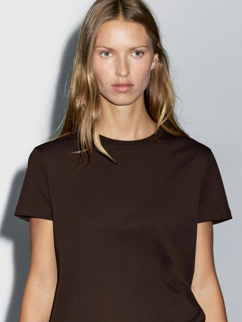 Футболка из 100% хлопка с деталями шва