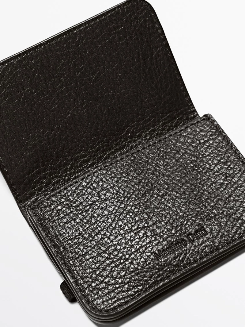 Кардхолдер из натуральной кожи с клапаном