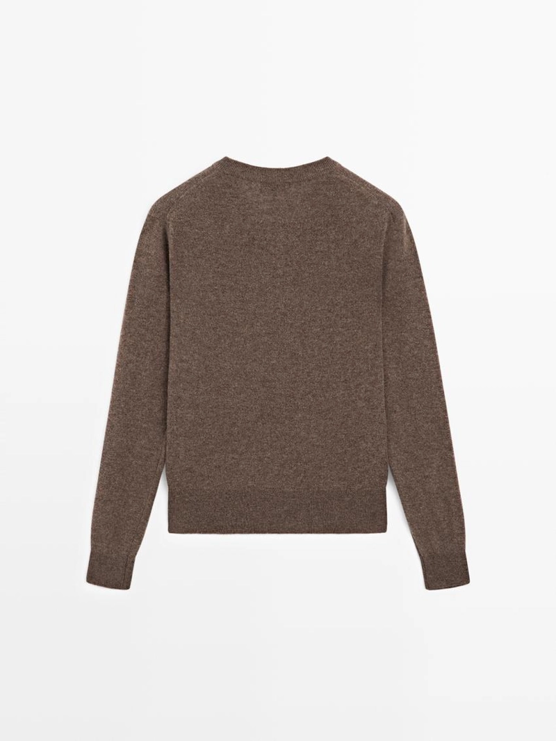 Свитер с v-образным вырезом из шерстяной смеси