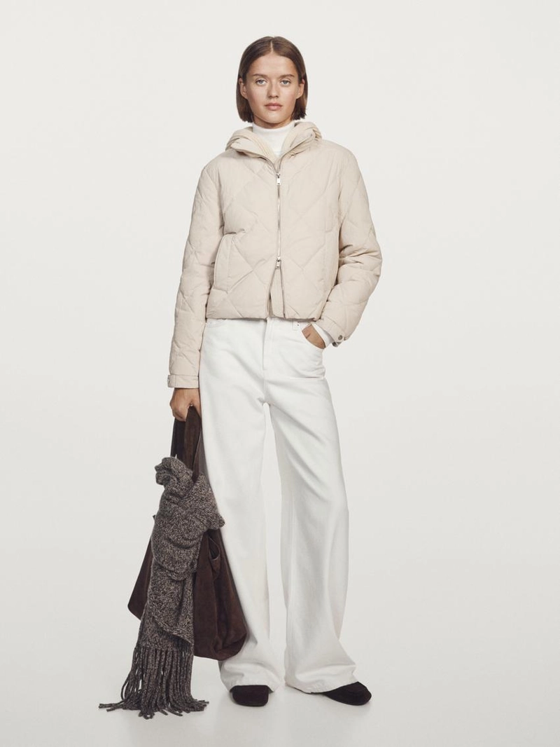 Короткая водоотталкивающая стеганая бомбер-куртка