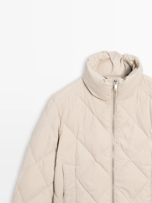 Короткая водоотталкивающая стеганая бомбер-куртка- Заказать в России