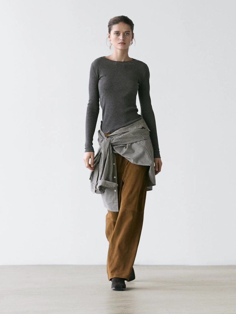 Лонгслив с деталями из ребристого трикотажа