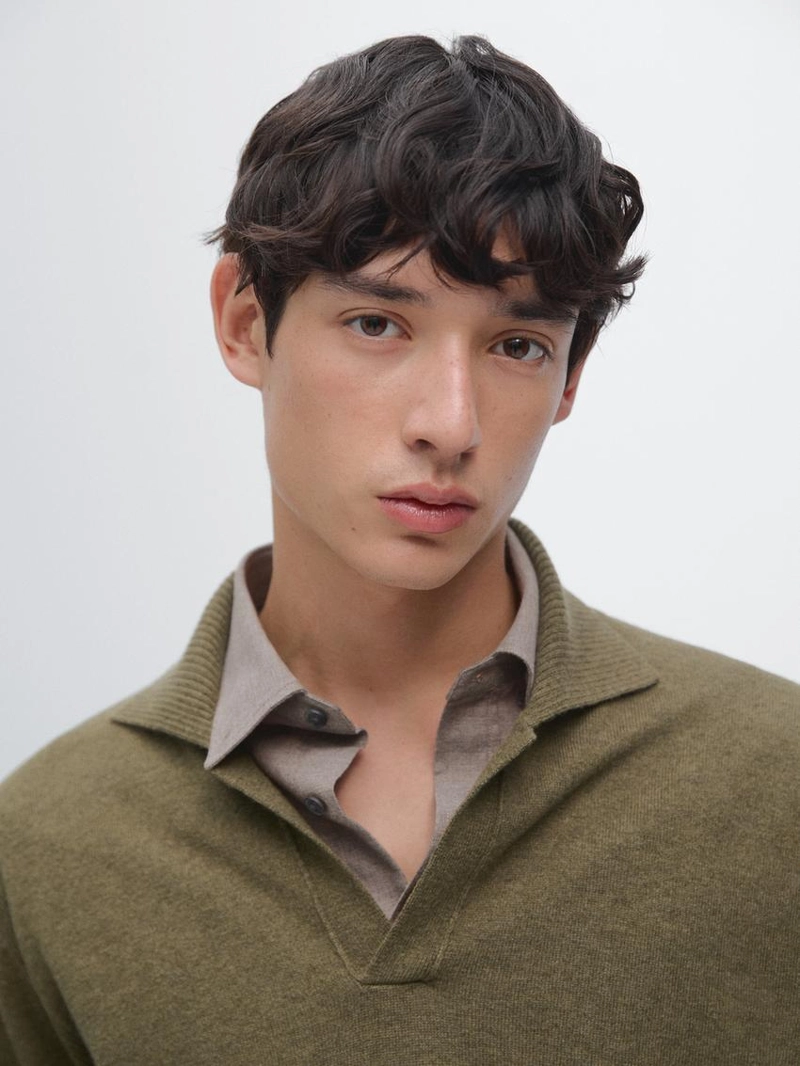 Водолазка-поло из 100% шерсти с v-образным вырезом