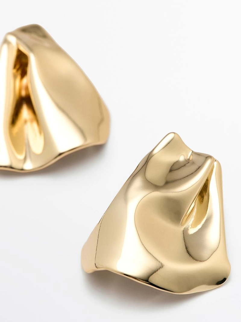 Средние серьги с защипами