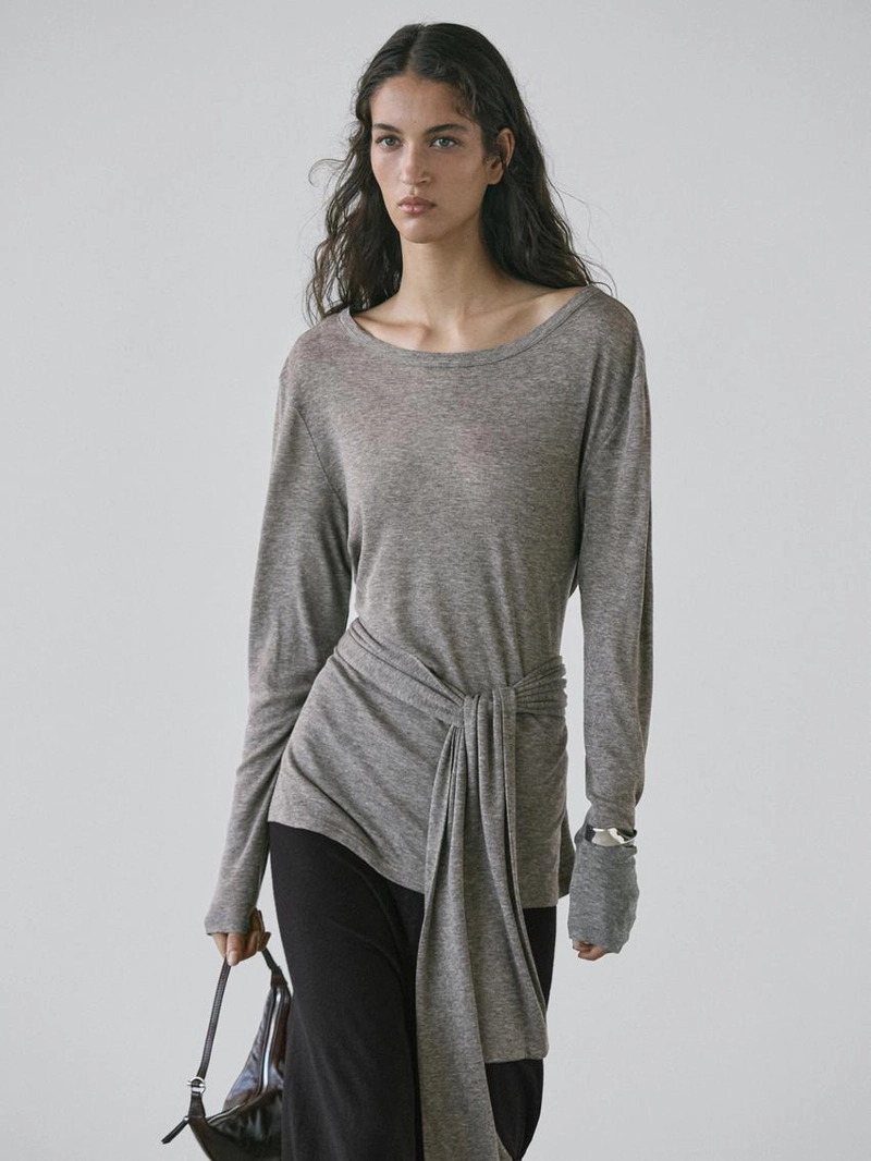 Футболка с деталями банта