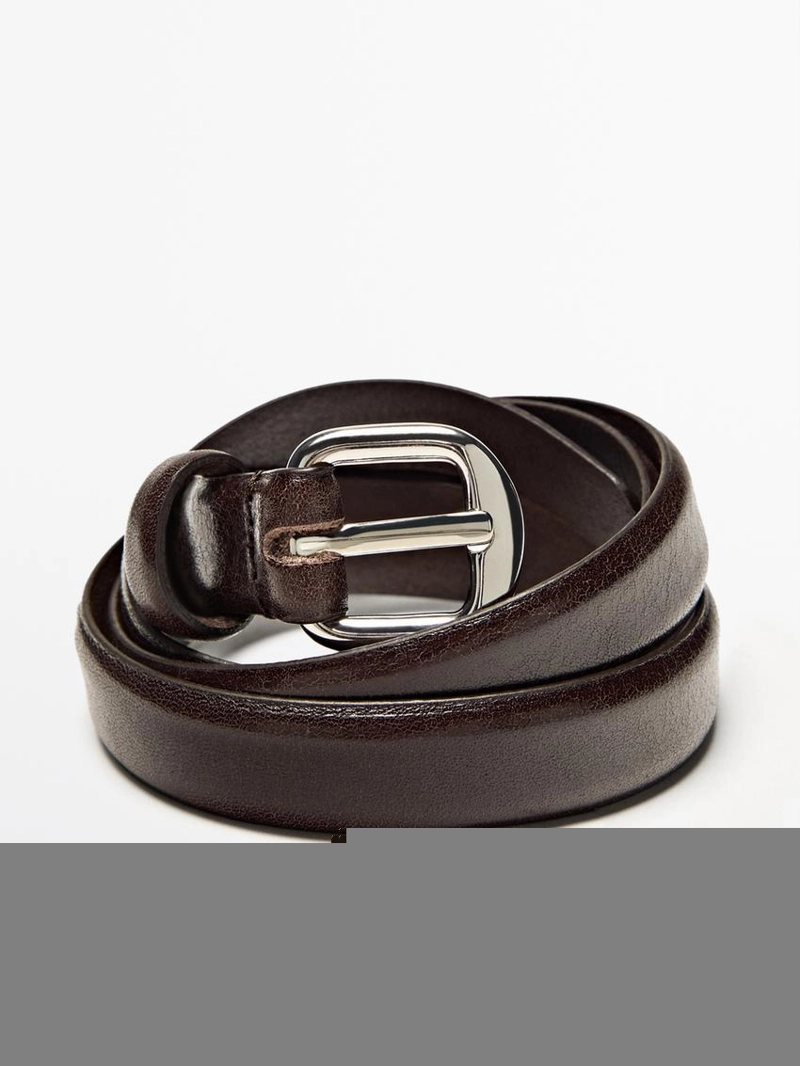 Кожаный пояс с изогнутой пряжкой