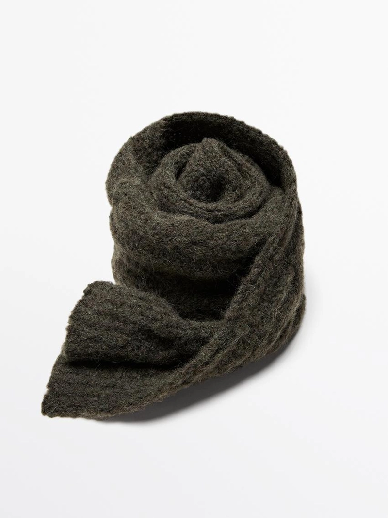 Плед из альпаки с косами