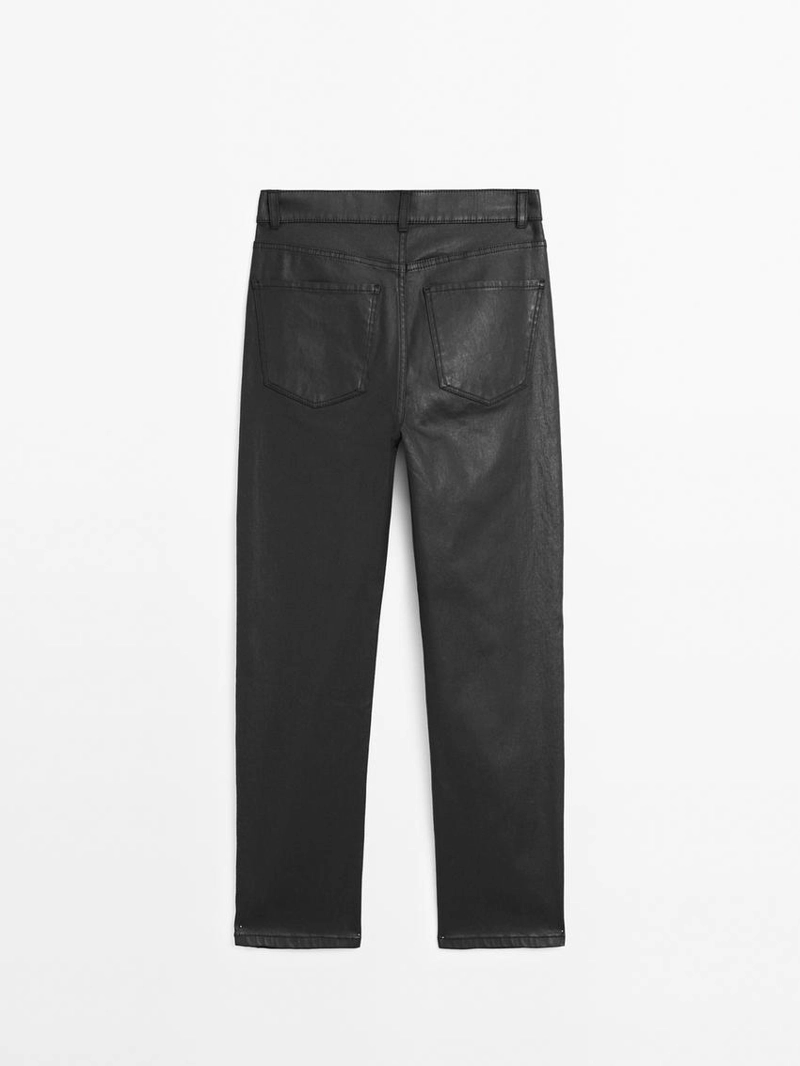 Брюки прямого кроя с высокой посадкой и восковым покрытием