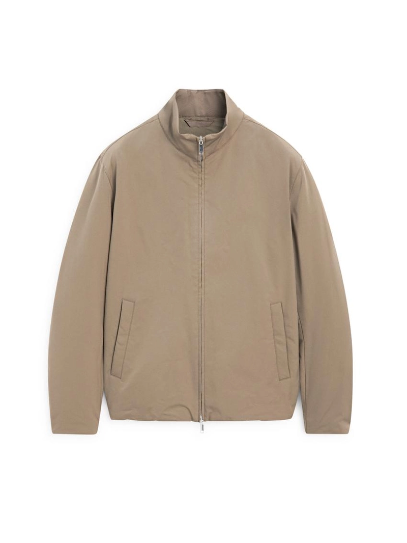 Пуховик с высоким воротником и водоотталкивающей отделкой