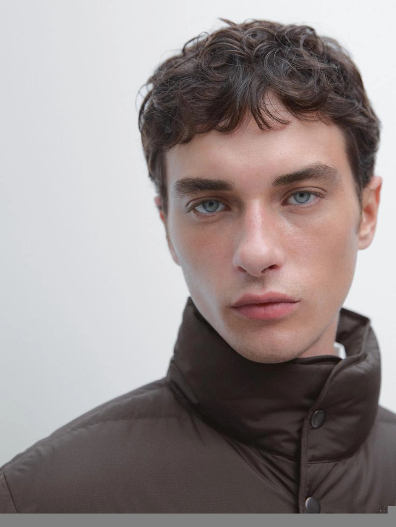 Пуховик смешанного состава с водоотталкивающей отделкой