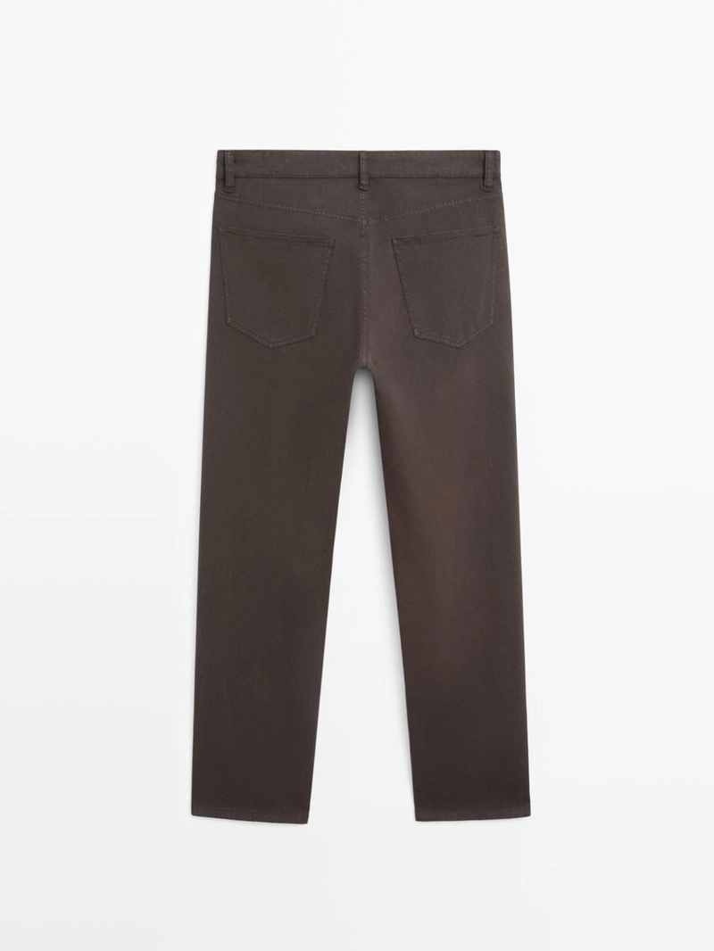 Джинсы суженого кроя