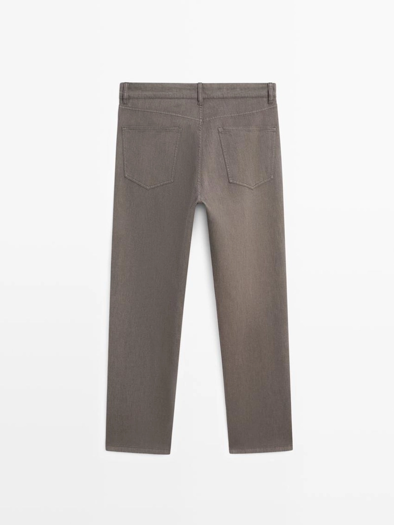 Джинсы суженого кроя