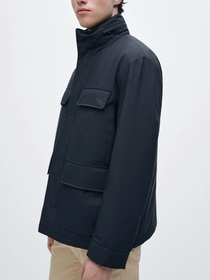 Пуховик с карманами и водоотталкивающей отделкой