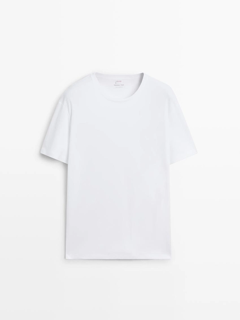 Пижама с короткими рукавами и полосатыми брюками