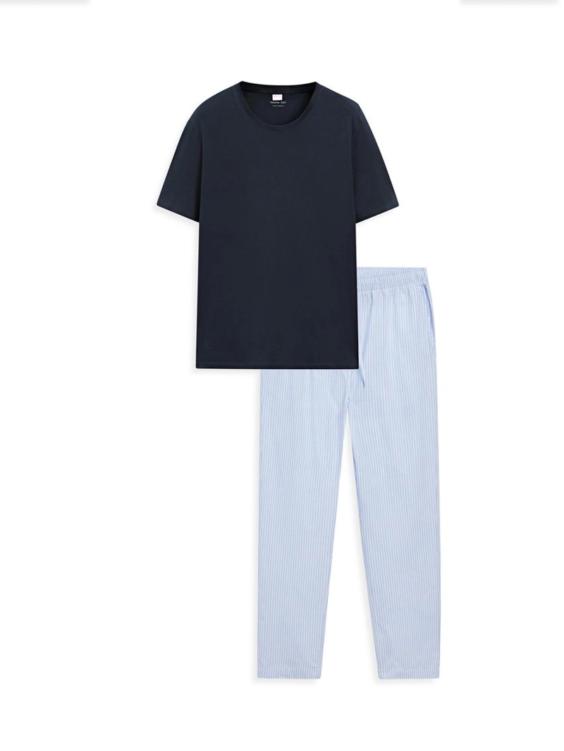 Пижама с короткими рукавами и полосатыми брюками