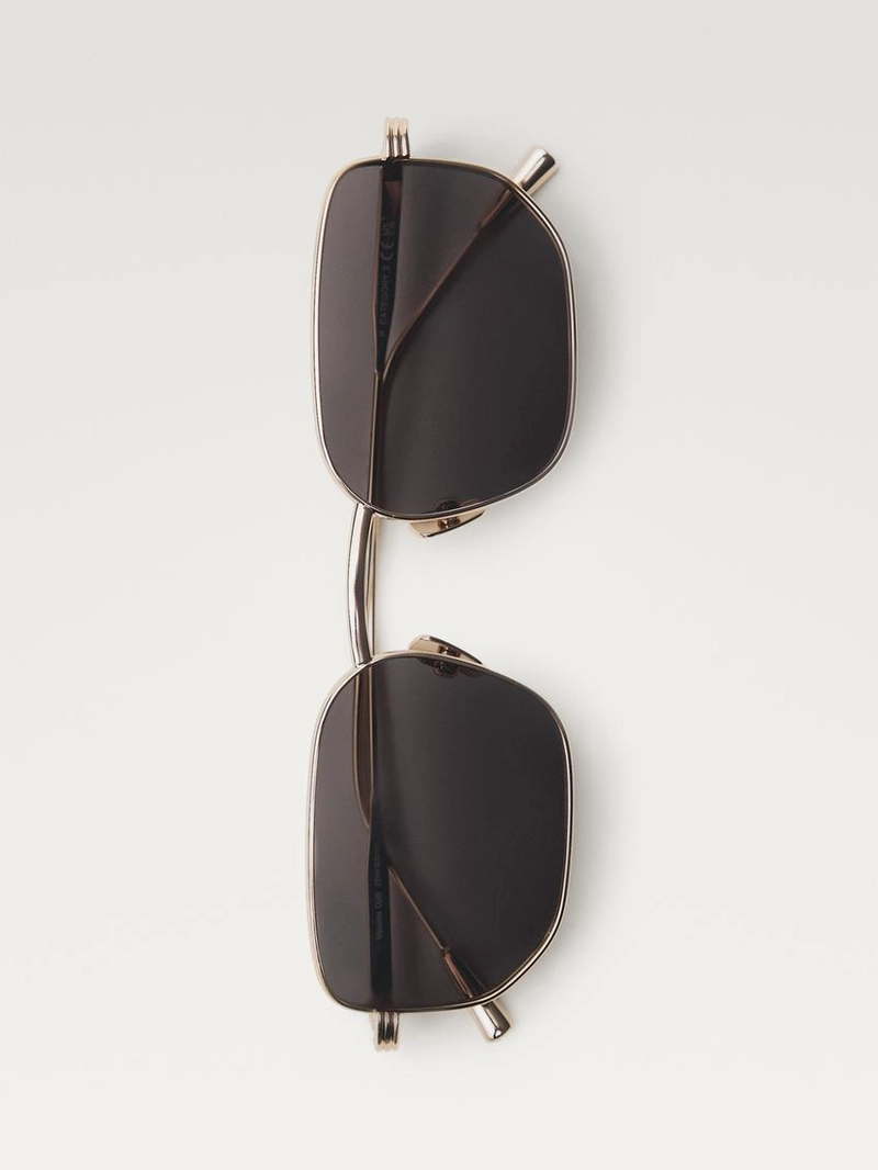 Солнечные очки квадратной формы из металла