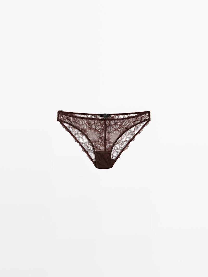 Трусики с кружевными вставками блонди